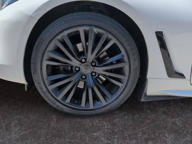 2017 Infiniti Q60 - Image 14