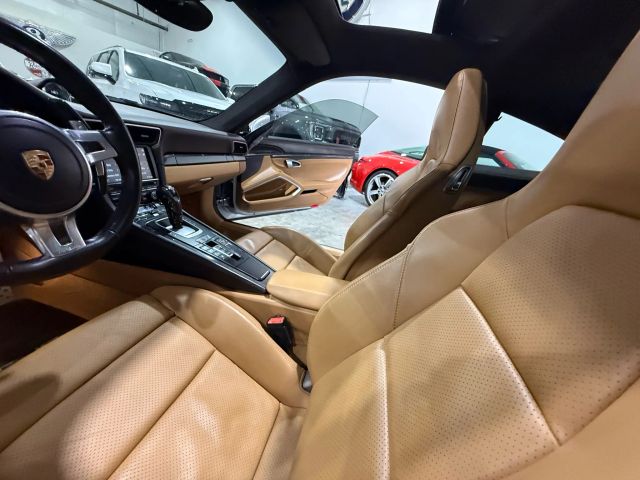2014 Porsche 911 - Image 82