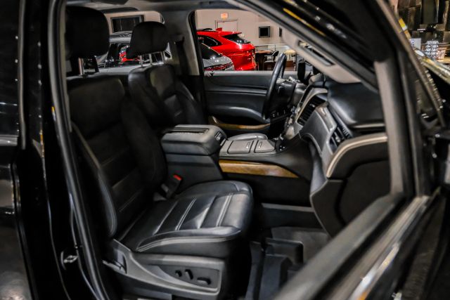 2019 Gmc Yukon Xl Denali Sport Utility 4d - Image 27