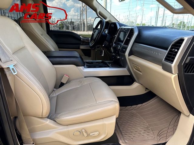 2019 Ford F250 Super Duty Crew Cab - Image 18