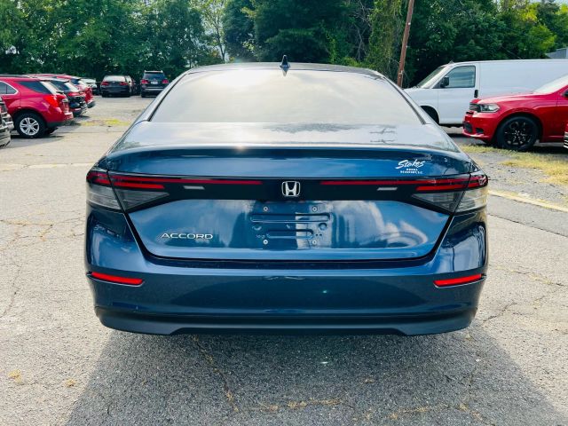 2023 Honda Accord - Image 7