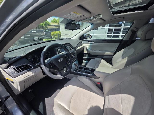 2017 Hyundai Sonata - Image 10