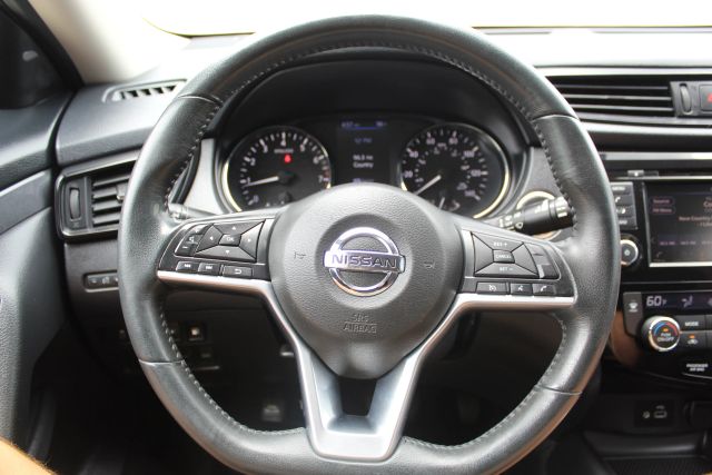 2018 Nissan Rogue - Image 6