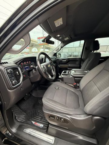 2021 Chevrolet Silverado 1500 Crew Cab - Image 15