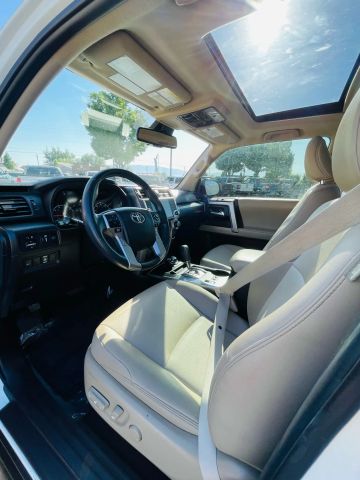 2021 Toyota 4runner - Image 17