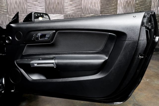 2019 Ford Mustang Gt Coupe 2d - Image 39