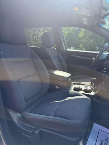 2011 Kia Sorento Lx Sport Utility 4d - Image 11