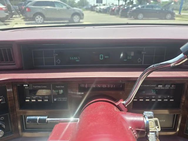 1988 Cadillac Deville - Image 16