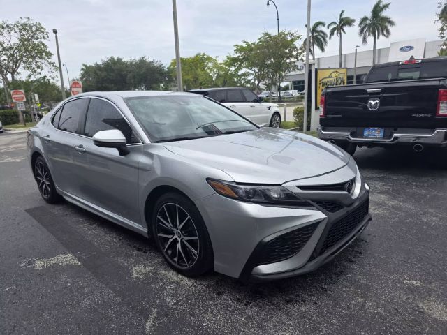 2022 Toyota Camry - Image 2