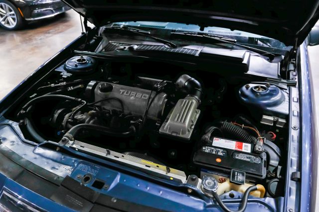 1987 Chrysler Lebaron Base 2d Convertible - Image 38