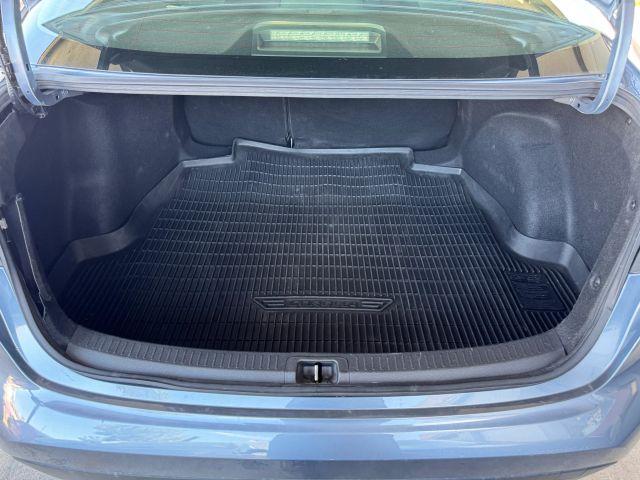 2022 Toyota Corolla - Image 18
