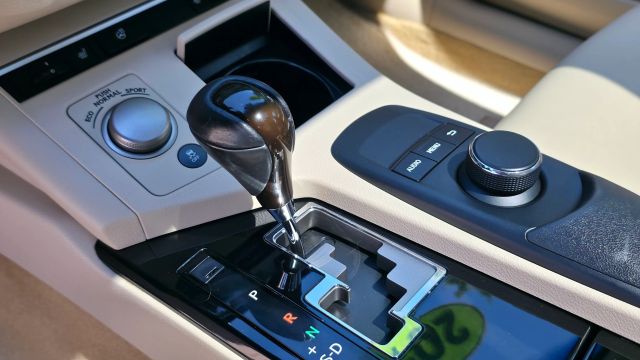 2013 Lexus Es - Image 18