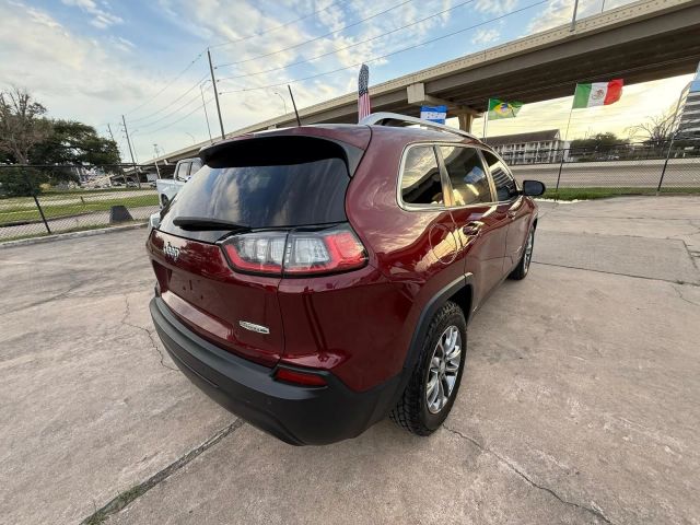 2021 Jeep Cherokee - Image 11