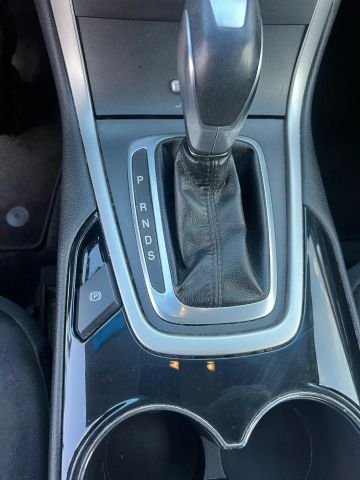 2015 Ford Edge - Image 21