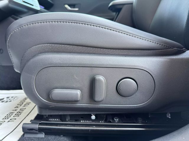 2024 Hyundai Kona - Image 17