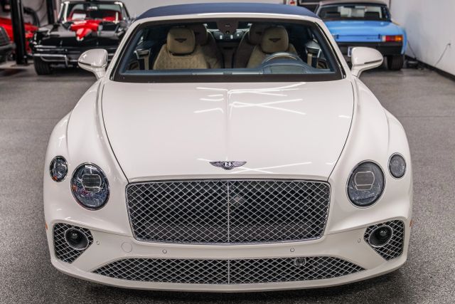 2022 Bentley Continental Gt Gt V8 Convertible 2d - - Image 33