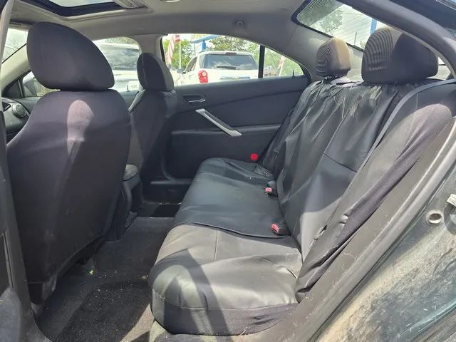 2006 Pontiac G6 - Image 12