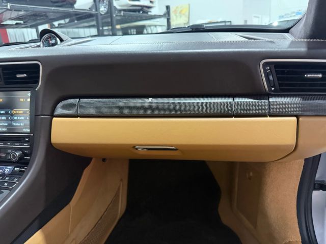 2014 Porsche 911 - Image 112