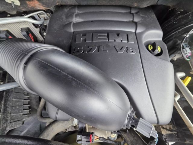 2016 Ram 1500 Quad Cab - Image 25