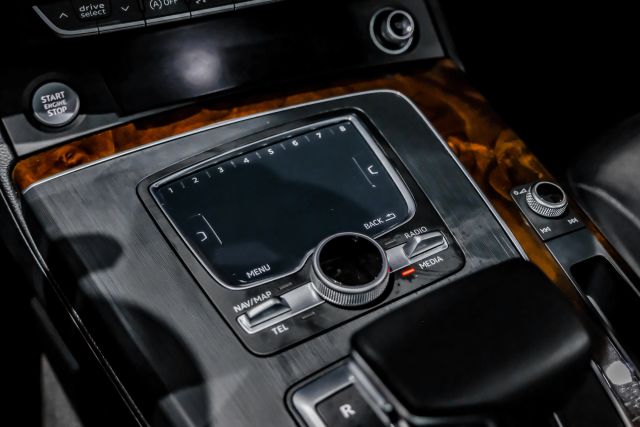 2018 Audi Q5 Premium Plus Sport Utility 4d - Image 24