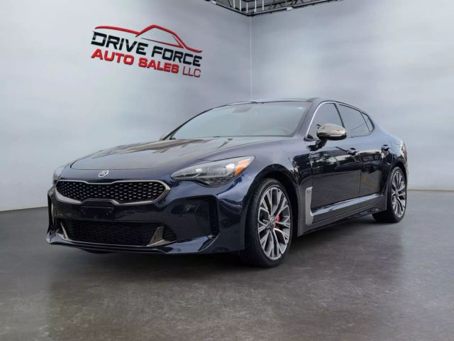 2020 Kia Stinger - Image 1