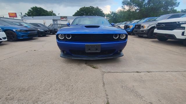 2021 Dodge Challenger - Image 3