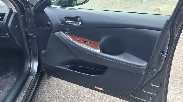 2011 Lexus Es - Image 15