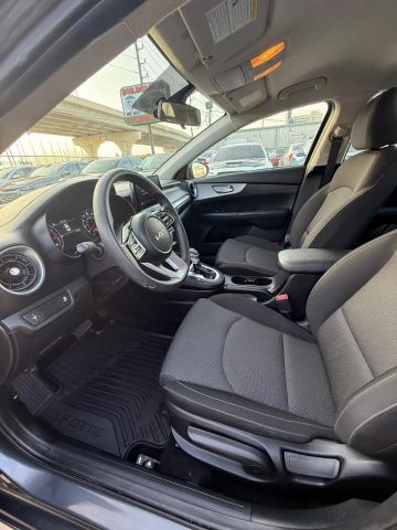 2024 Kia Forte - Image 14