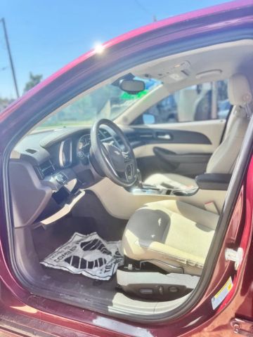 2015 Chevrolet Malibu Lt Sedan 4d - Image 10