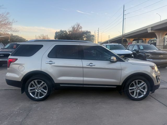 2019 Ford Explorer - Image 9
