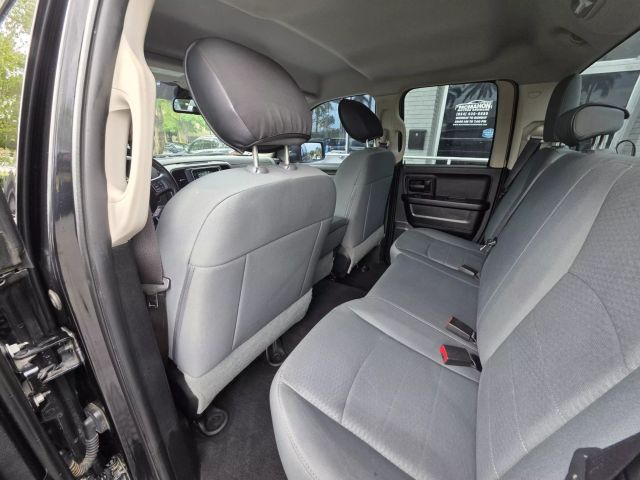 2016 Ram 1500 Quad Cab - Image 12