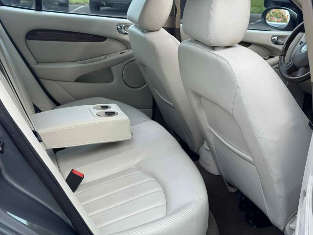 2005 Jaguar X-type - Image 22