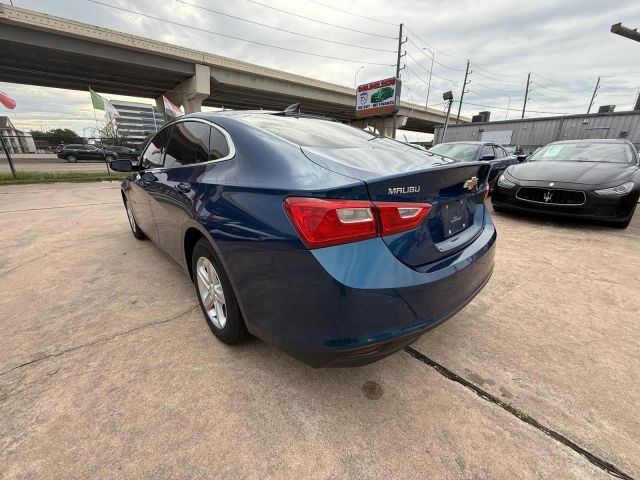 2019 Chevrolet Malibu - Image 10