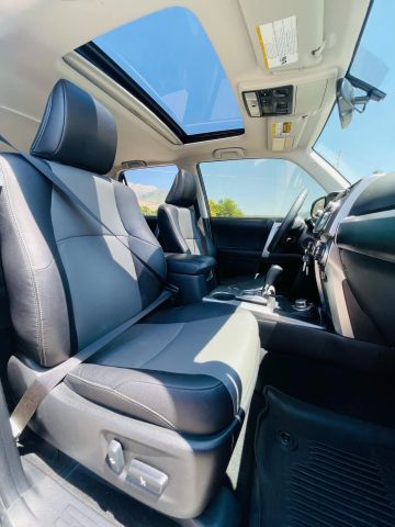 2017 Toyota 4runner - Image 25