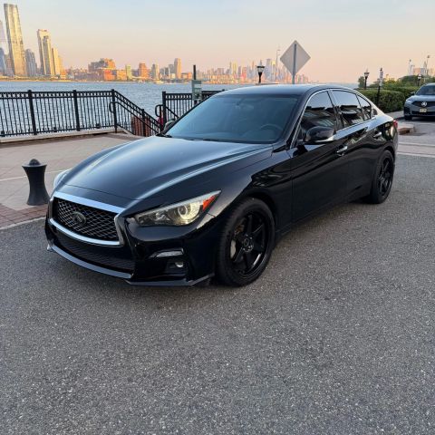 2016 Infiniti Q50 3.0t Premium Sedan 4d - Image 3