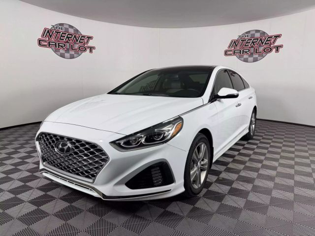 Image of 2019 HYUNDAI SONATA  LIMITED SEDAN 4D