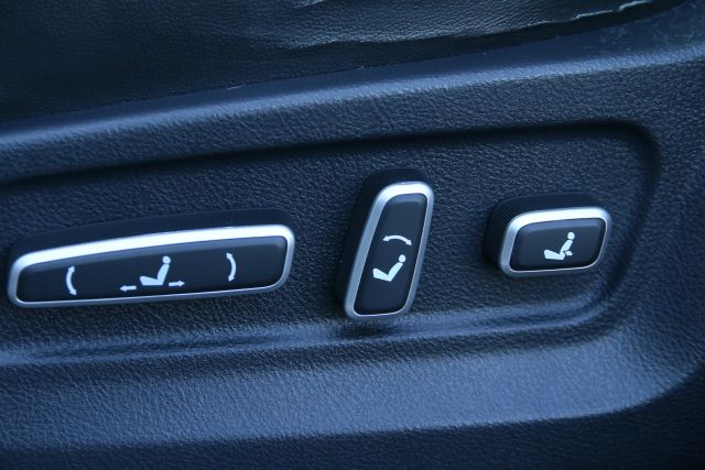 2012 Hyundai Veracruz - Image 12