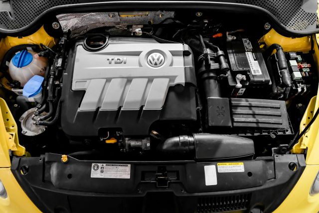 2014 Volkswagen Beetle Tdi Hatchback 2d - Image 41