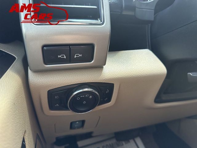 2019 Ford F250 Super Duty Crew Cab - Image 35