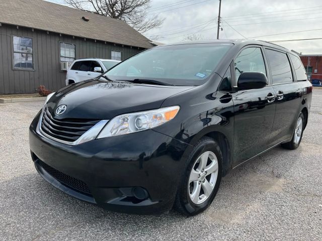 2012 Toyota Sienna