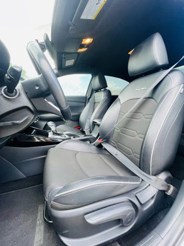 2021 Kia Forte - Image 18