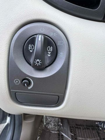 2005 Jaguar X-type - Image 17