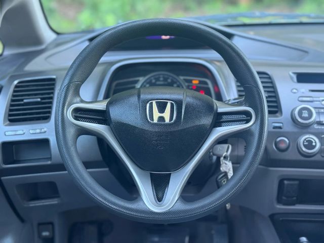 2011 Honda Civic Vp Sedan 4d - Image 14