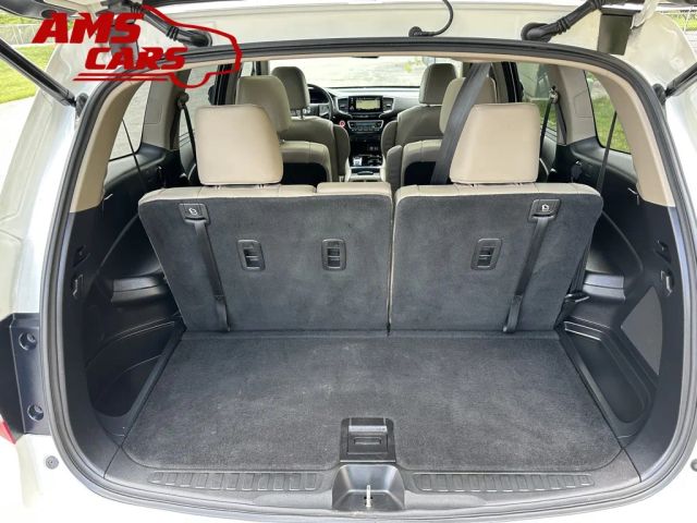 2019 Honda Pilot - Image 16
