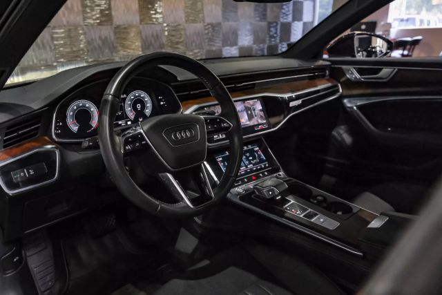 2019 Audi A6 55 Tfsi Premium Plus Sedan 4d - Image 3