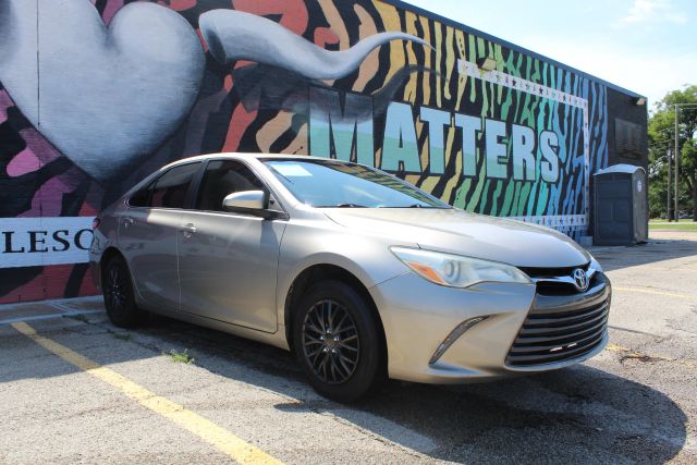 2016 Toyota Camry - Image 1
