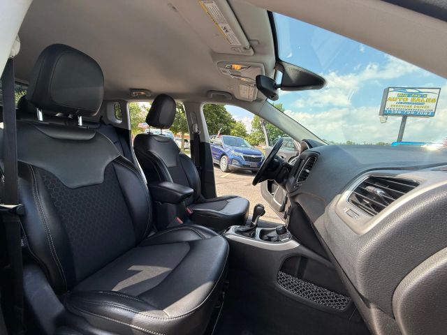 2019 Jeep Compass - Image 14