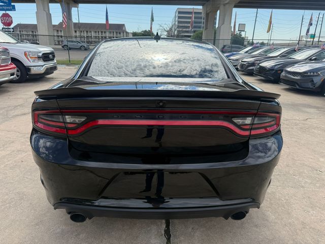 2017 Dodge Charger - Image 11