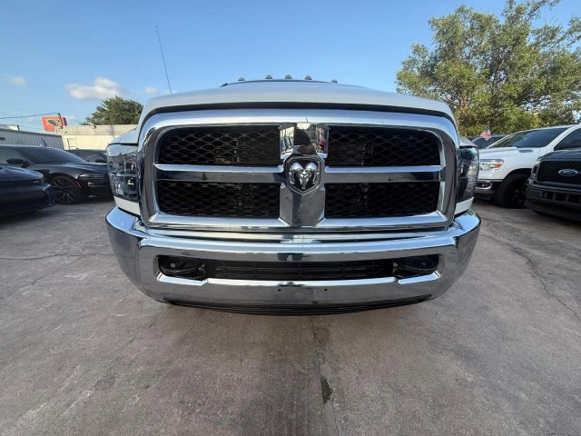 2018 Ram 2500 Crew Cab - Image 11