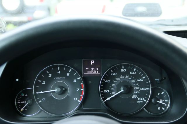 2011 Subaru Outback - Image 24